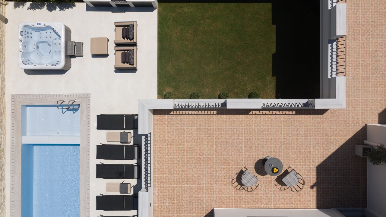 Photo of Outdoor in Perama