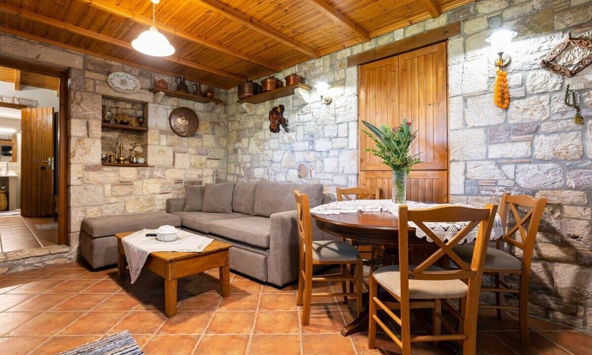 Photo of Bedroom in Messini
