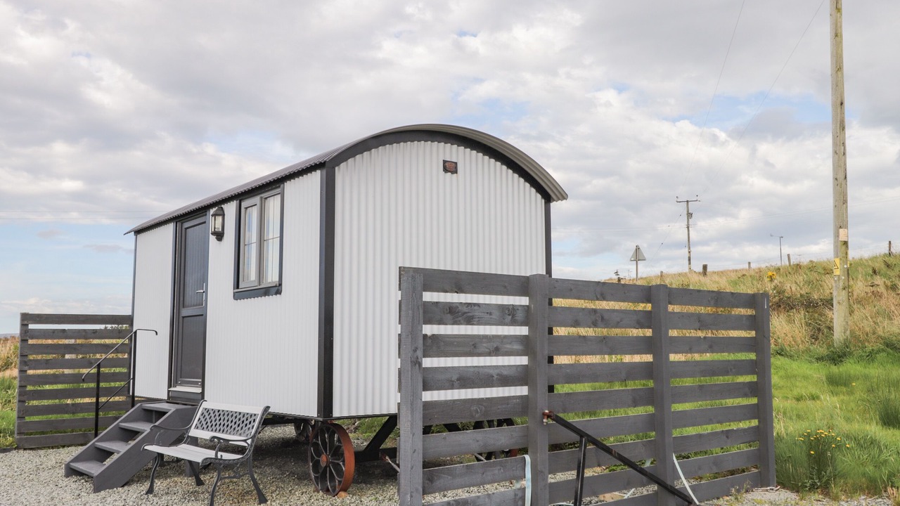 Photo of Outdoor in Lonmore