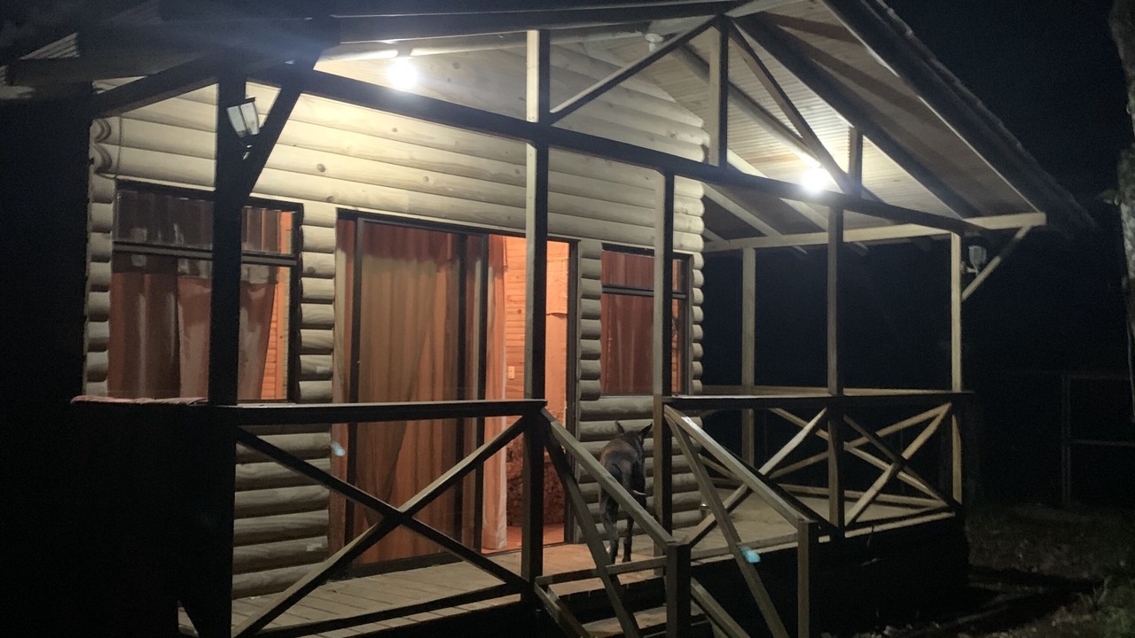Photo of Outdoor in Roble