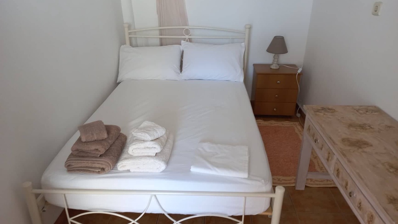 Photo of Bedroom in Velies