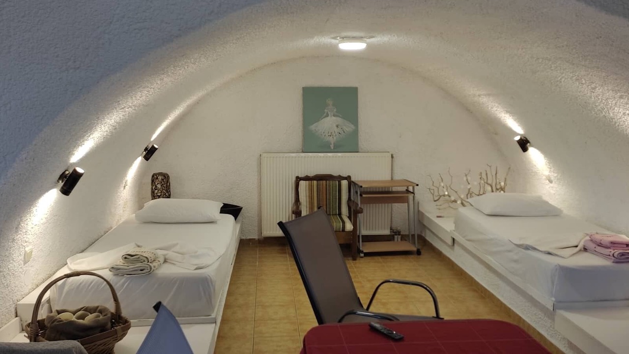 Photo of Bedroom in Velies