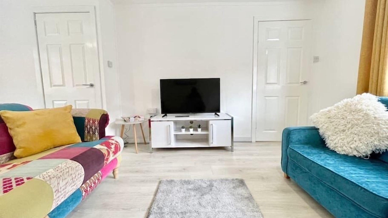 Photo of Livingroom in Wishaw