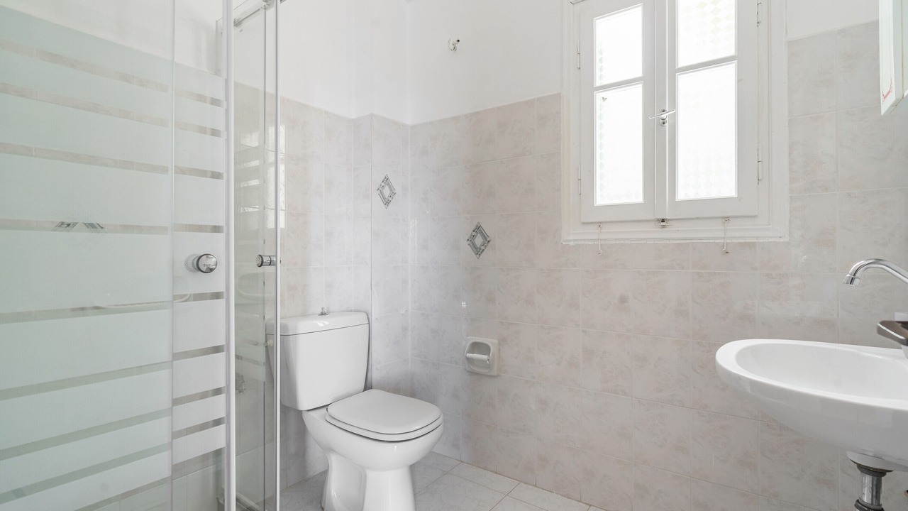 Photo of Bathroom in Vathy
