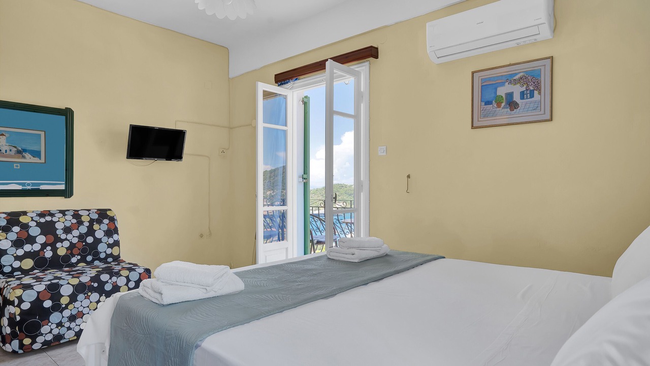 Photo of Bedroom in Vathy