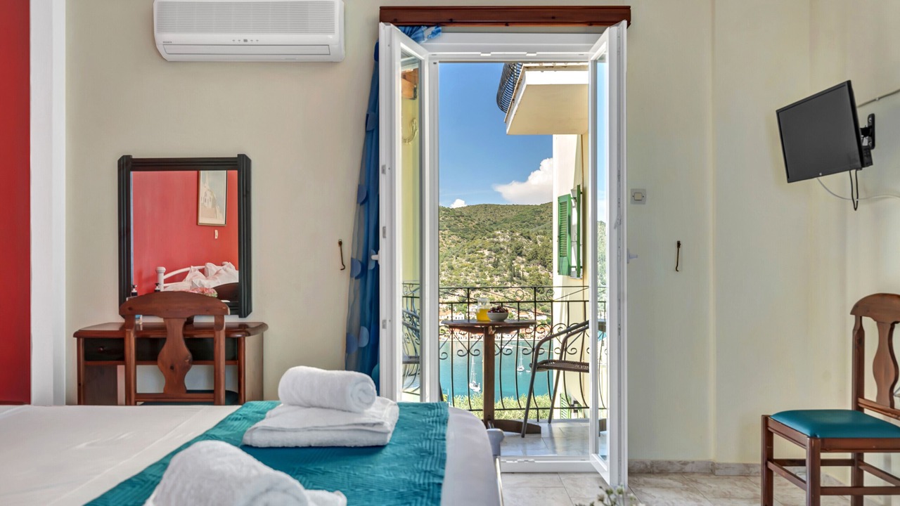 Photo of Bedroom in Vathy