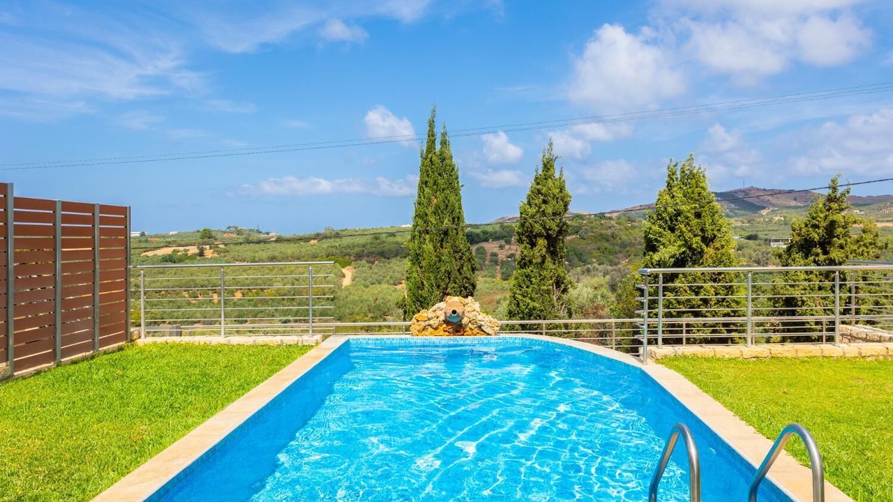 Photo of Outdoor in Roumeli