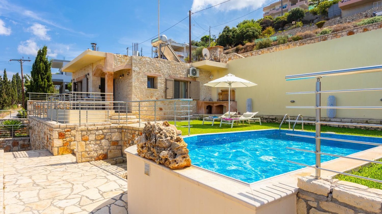Photo of Outdoor in Roumeli
