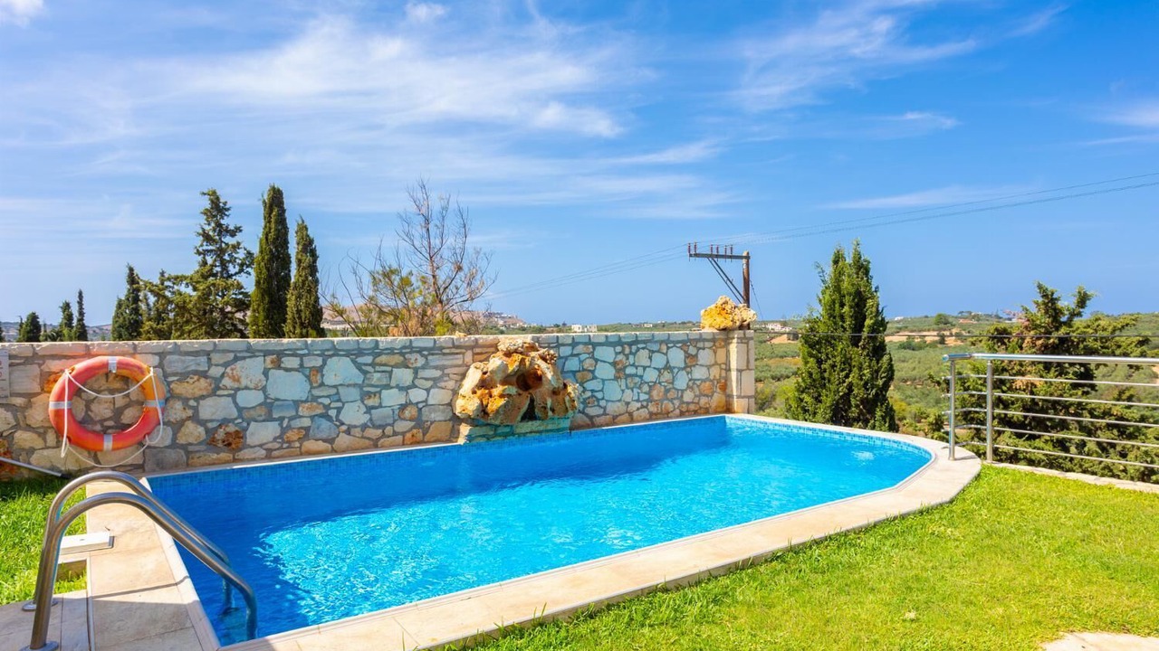 Photo of Outdoor in Roumeli