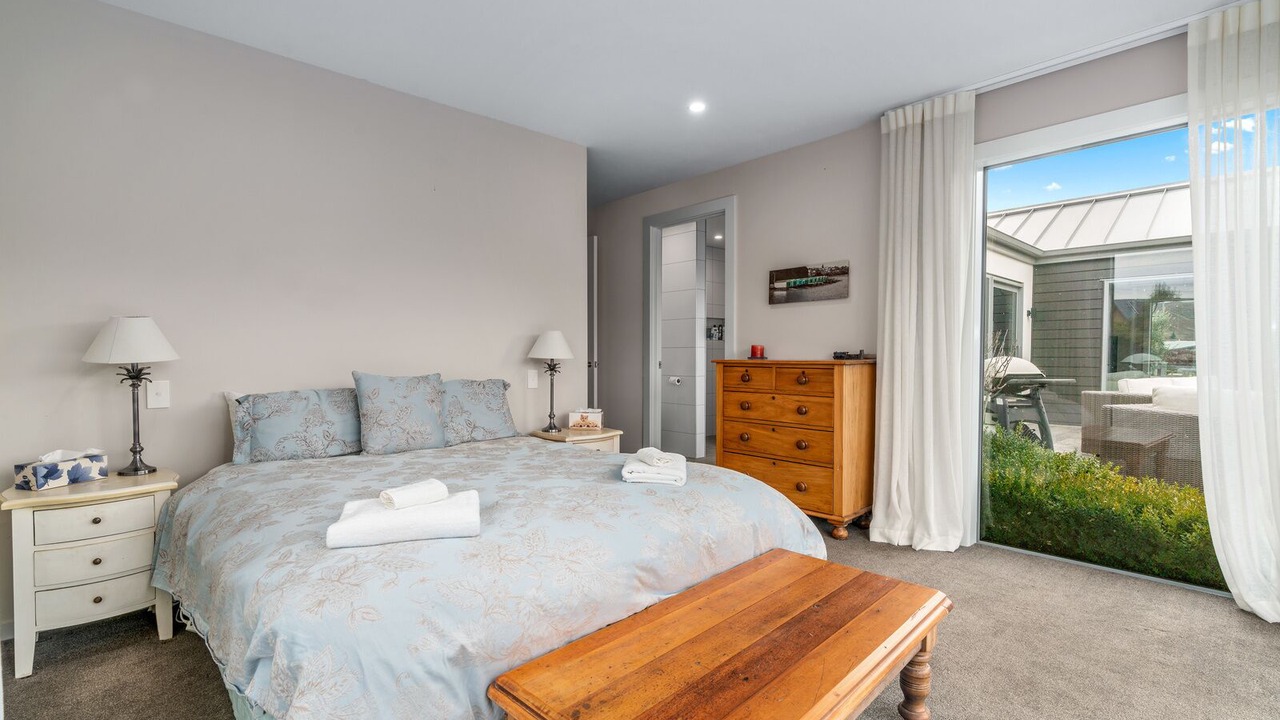 Photo of Bedroom in Lowburn