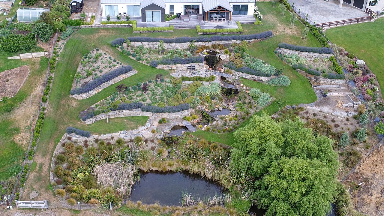 Photo of Outdoor in Lowburn