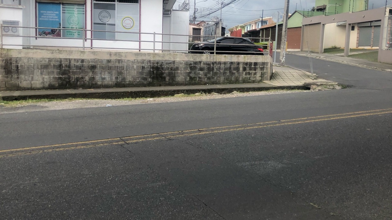 Photo of Others in Roble