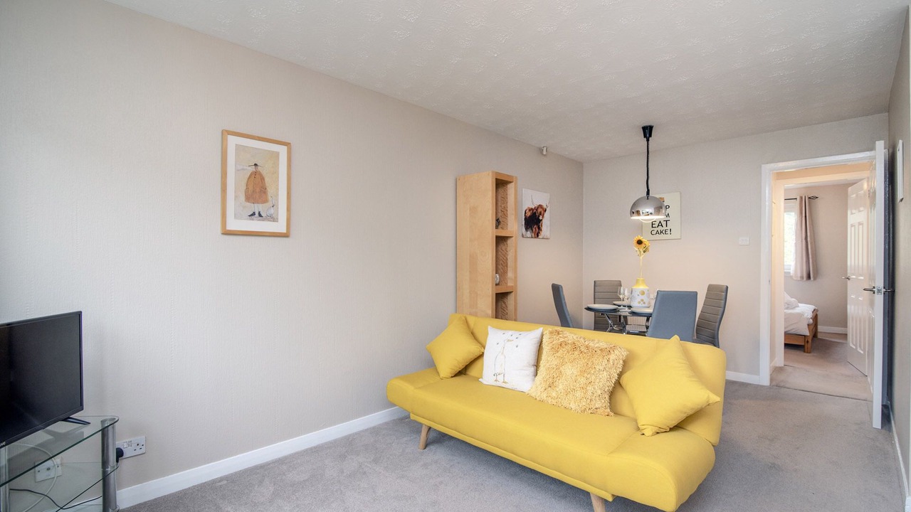 Photo of Livingroom in North West