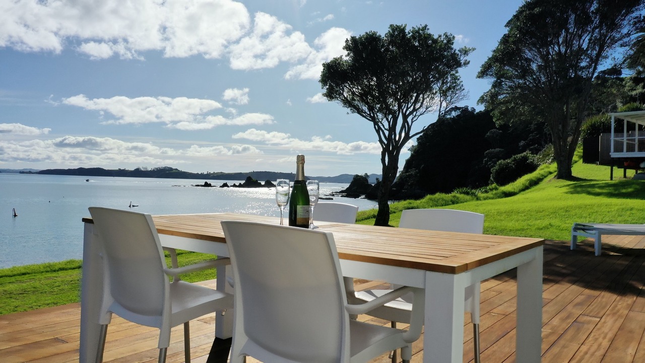 Photo of Outdoor in Russell