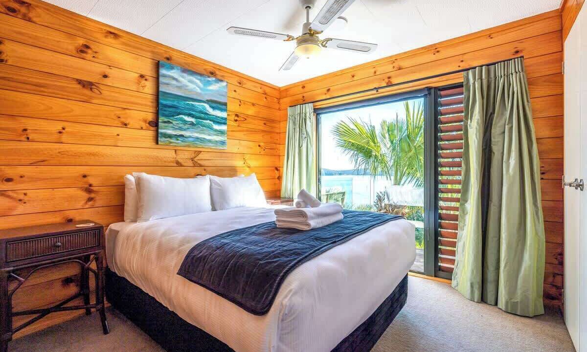 Photo of Bedroom in Surfdale