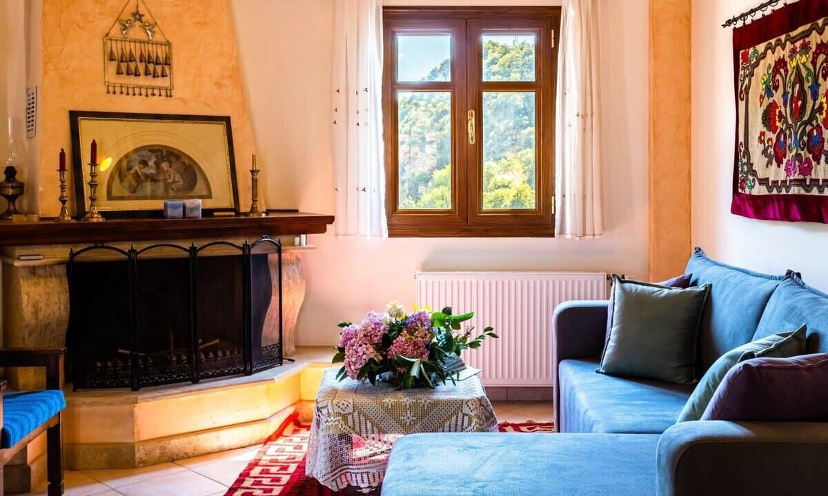 Photo of Bedroom in Trikolonoi