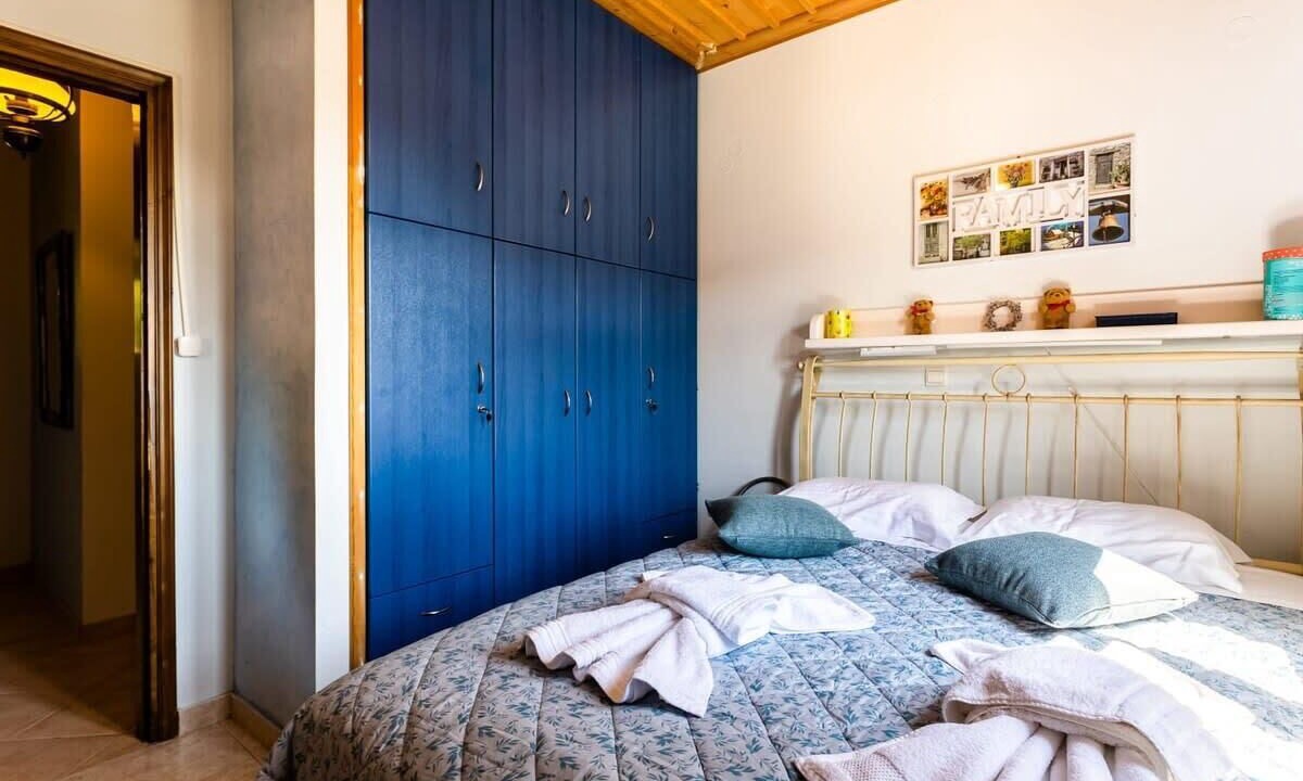 Photo of Bedroom in Trikolonoi
