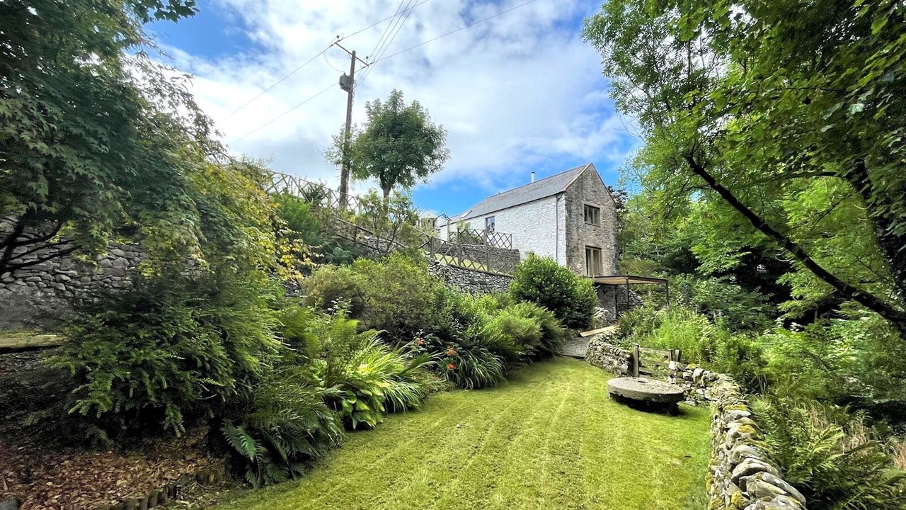 Photo of Outdoor in Dunscore