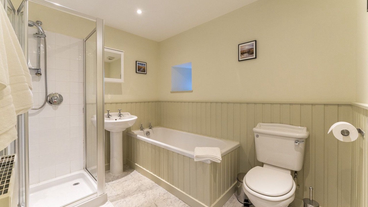 Photo of Bathroom in Gargunnock