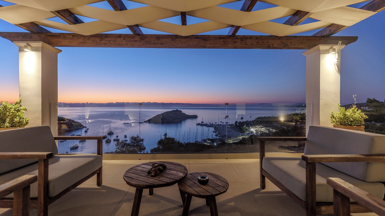 Photo of Patio Balcony in Korithi