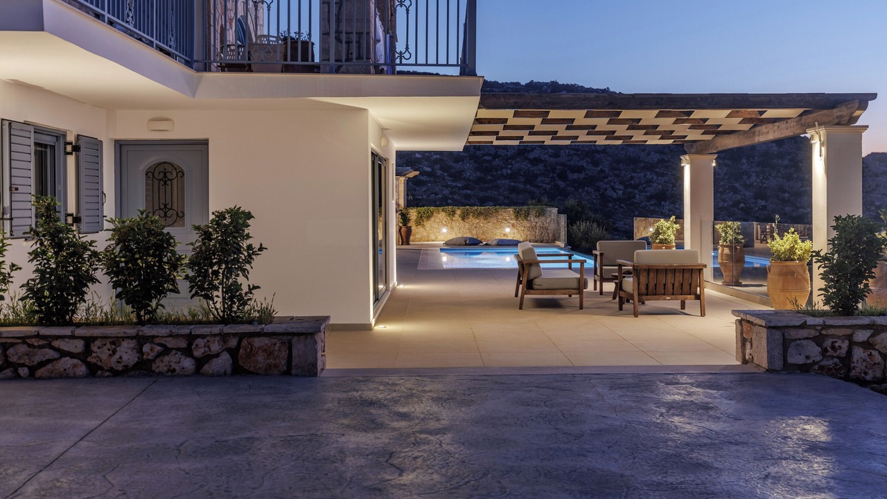 Photo of Patio Balcony in Korithi
