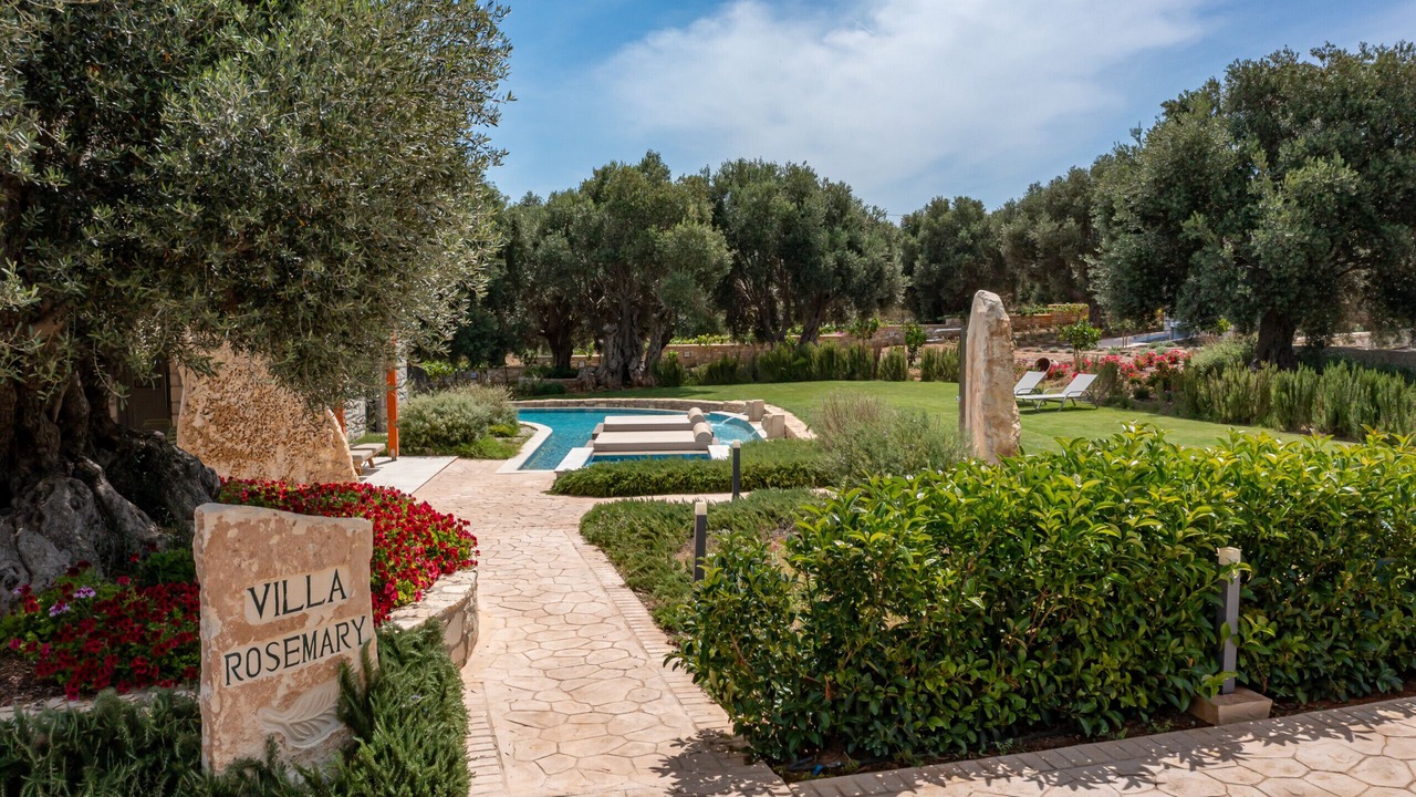 Photo of Outdoor in Prinos