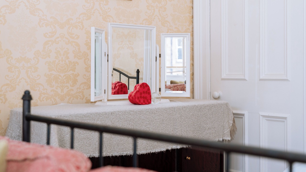 Photo of Bedroom in Marchmont