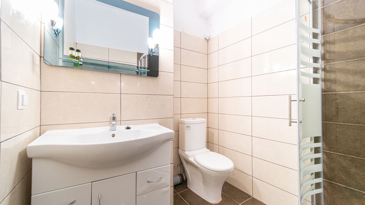 Photo of Bathroom in Lakones