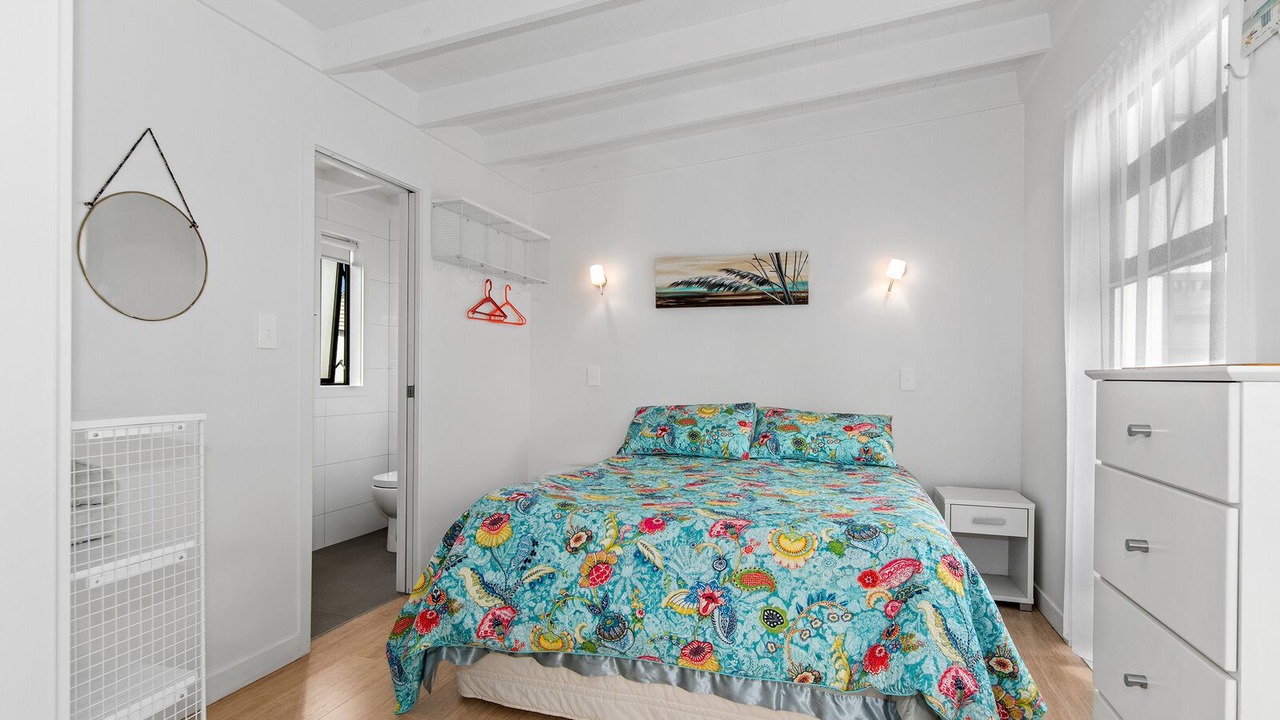 Photo of Bedroom in Matapouri