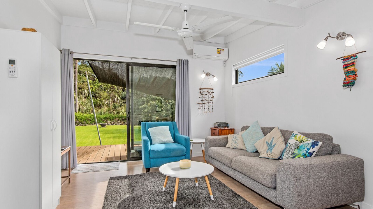 Photo of Livingroom in Matapouri