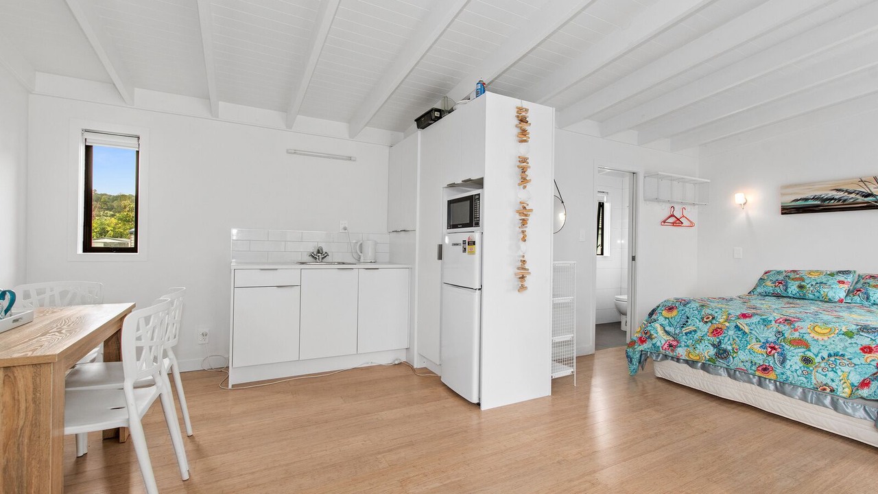 Photo of Bedroom in Matapouri