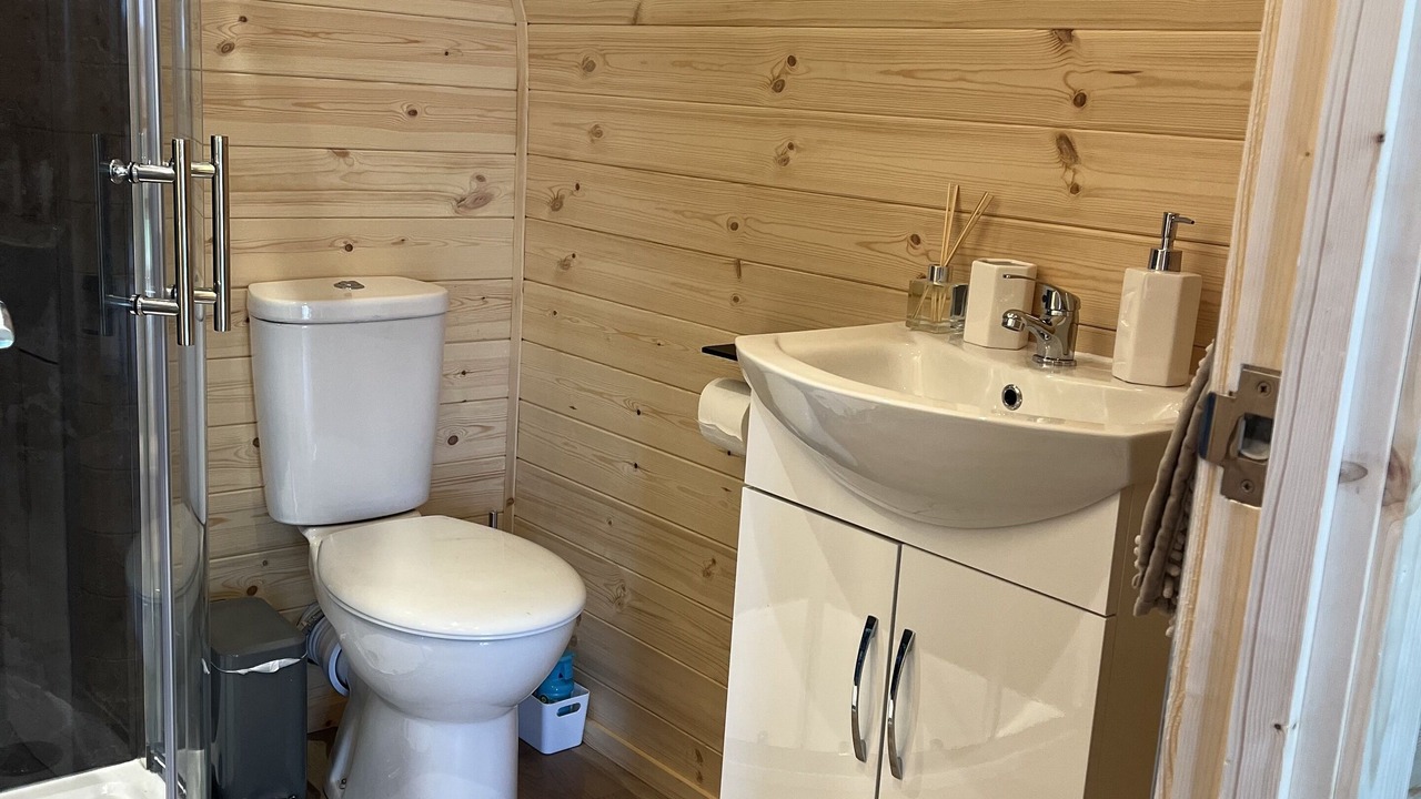 Photo of Bathroom in Annan