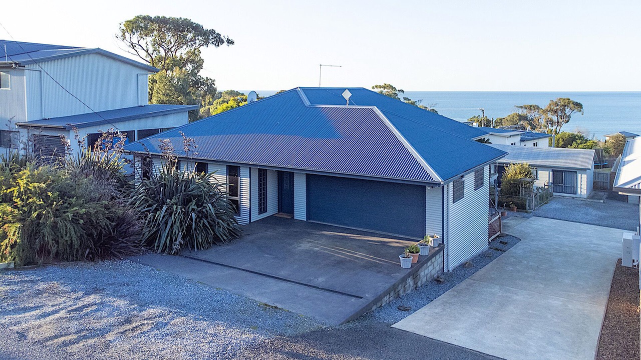 Photo of Outdoor in Greens Beach