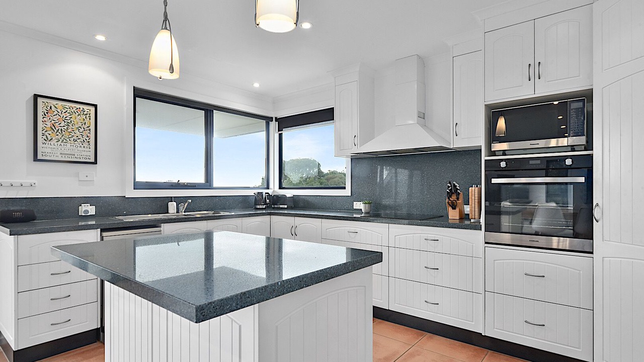 Photo of Kitchen in Greens Beach