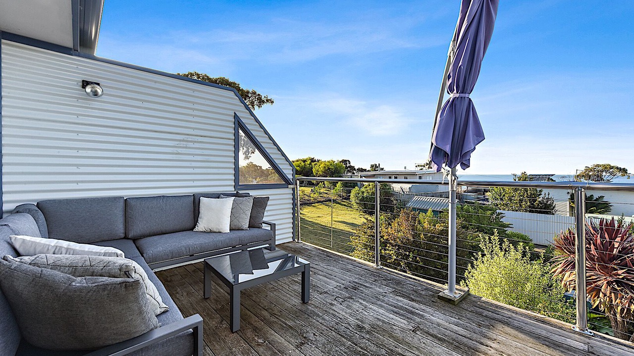 Photo of Patio Balcony in Greens Beach