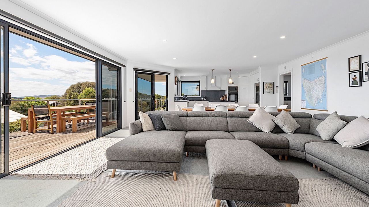 Photo of Livingroom in Greens Beach