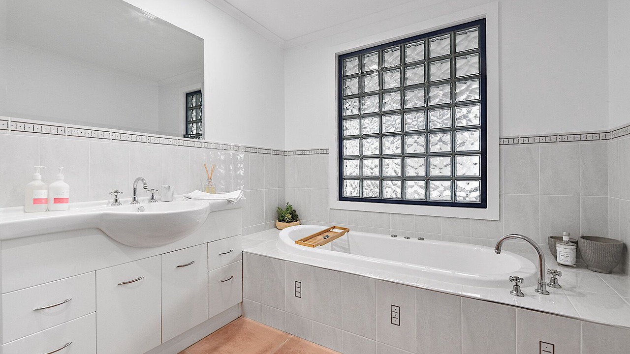 Photo of Bathroom in Greens Beach