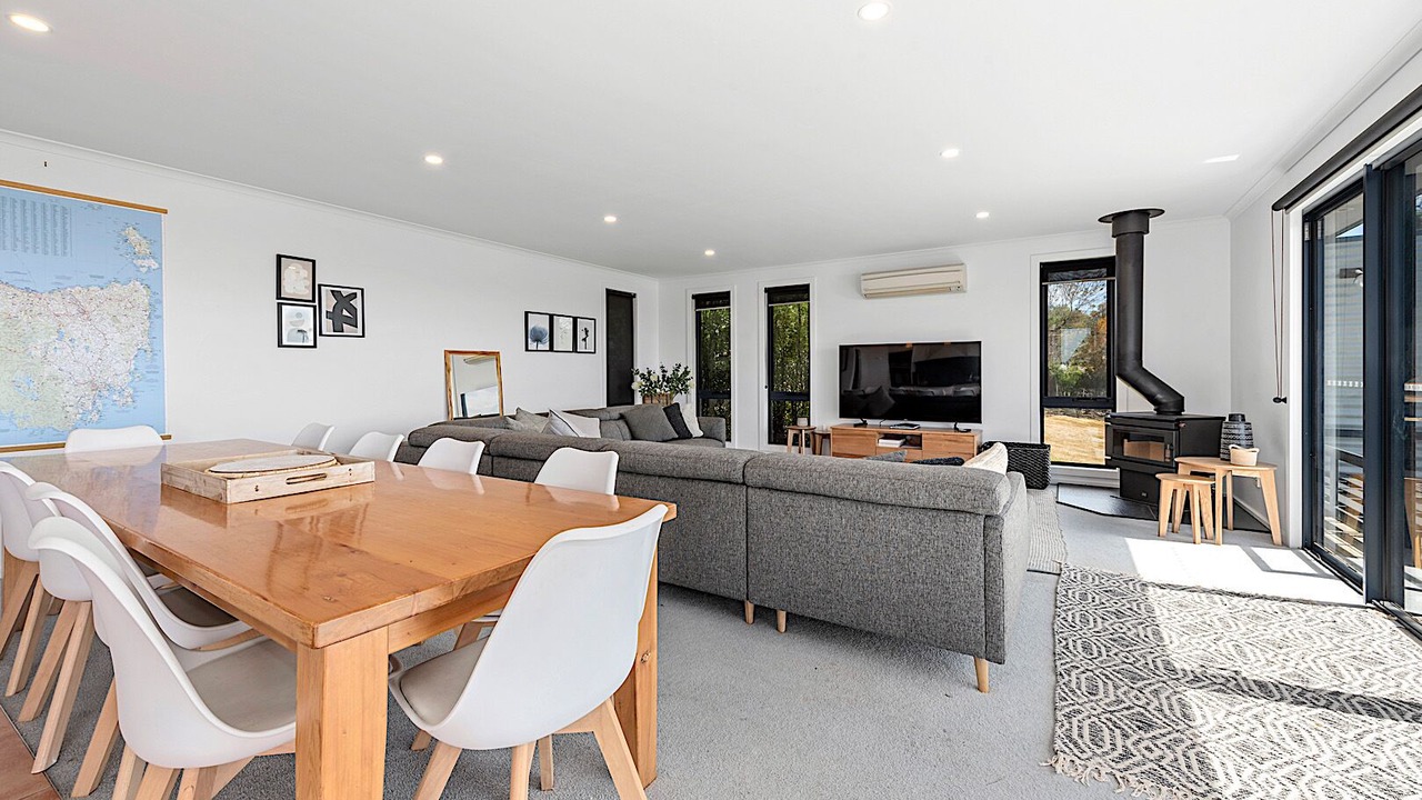 Photo of Livingroom in Greens Beach