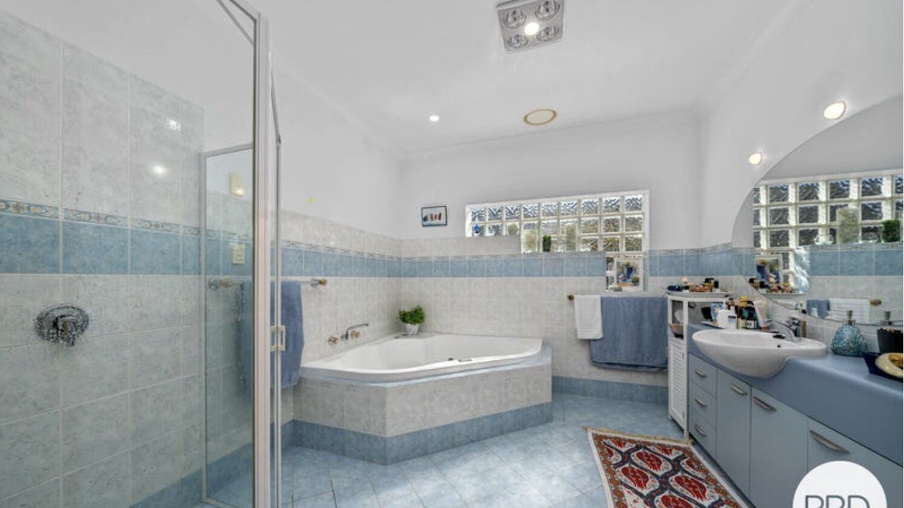 Photo of Bathroom in Howrah