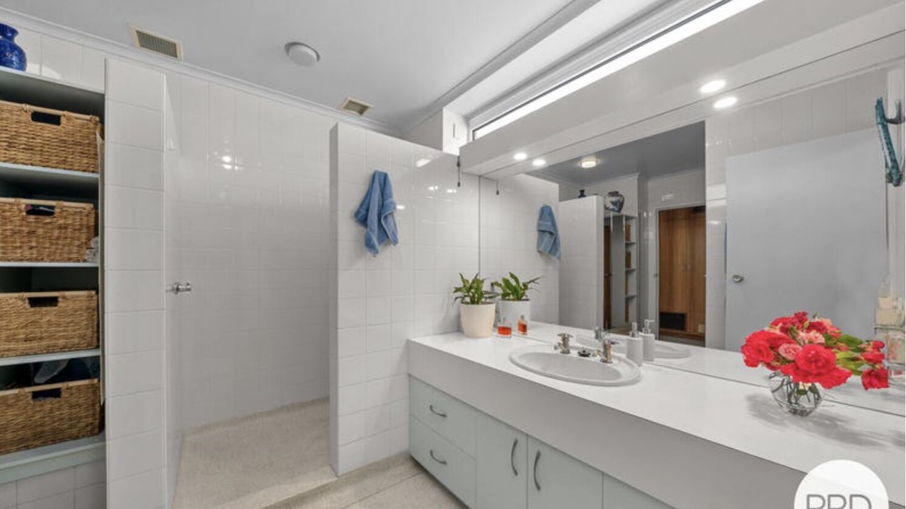 Photo of Bathroom in Howrah