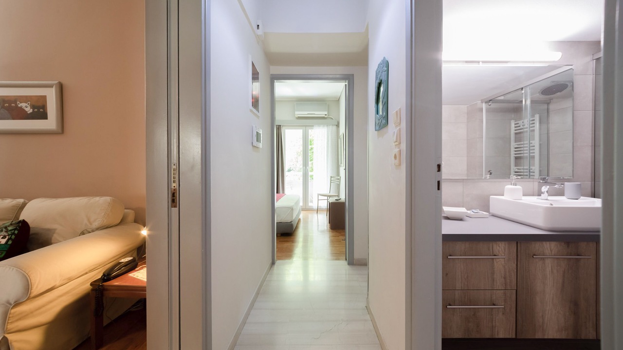 Photo of Bedroom in Neos Kosmos