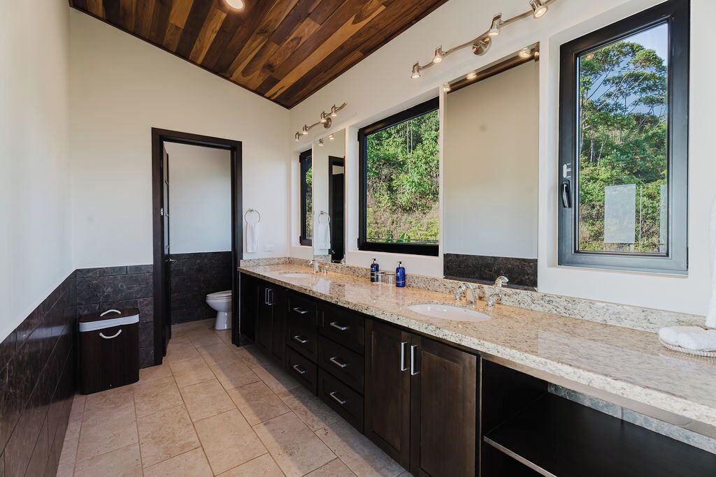 Photo of Bathroom in Savegre