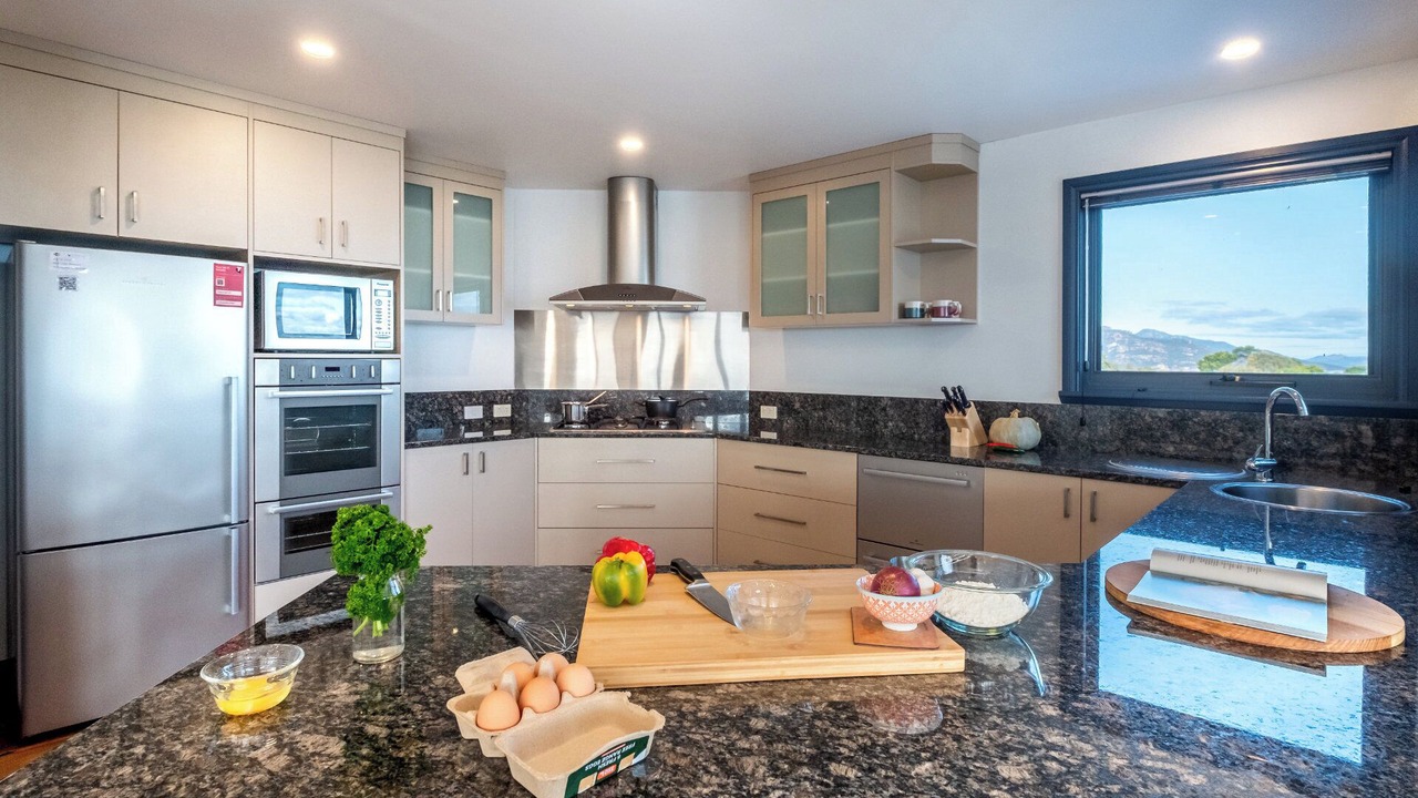 Photo of Kitchen in Coles Bay