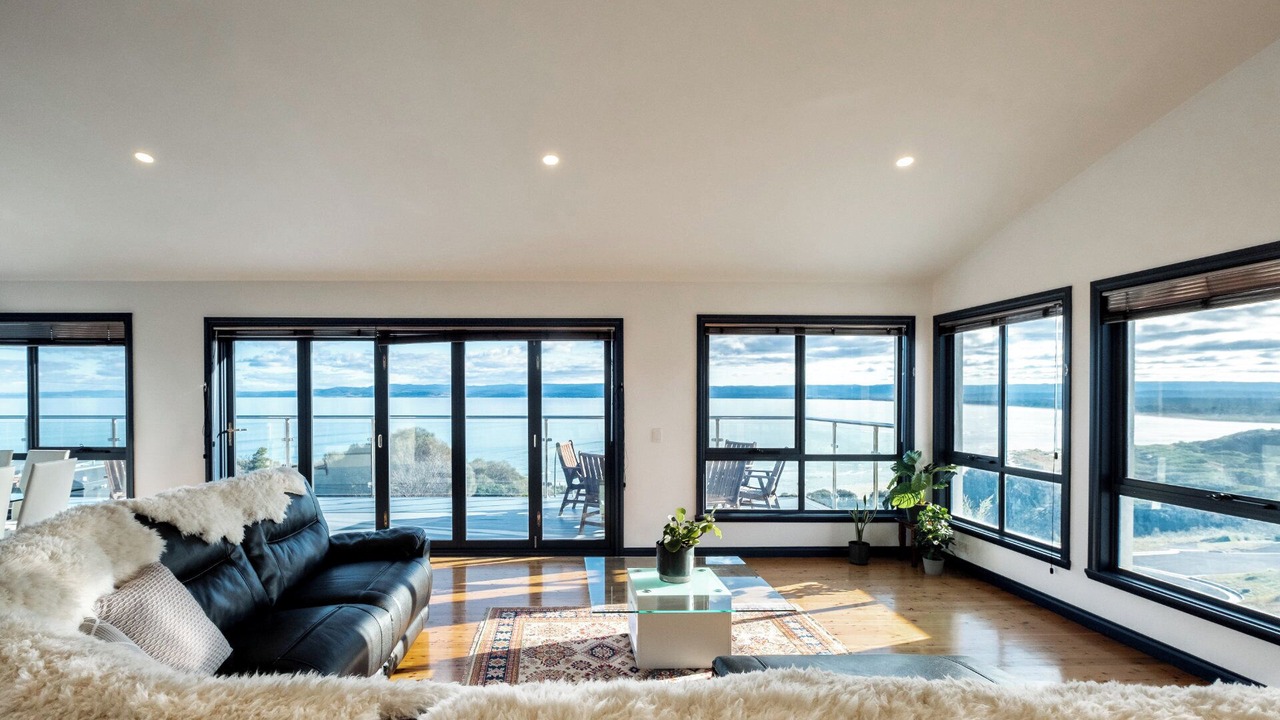 Photo of Livingroom in Coles Bay
