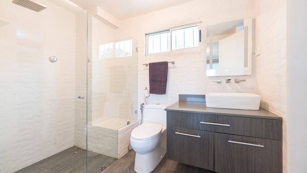 Photo of Bathroom in Barrio Escalante