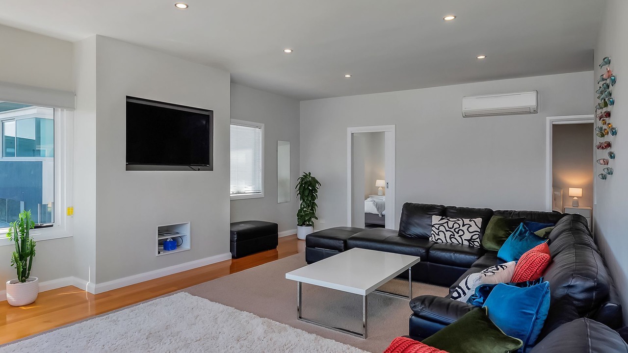 Photo of Livingroom in Tranmere