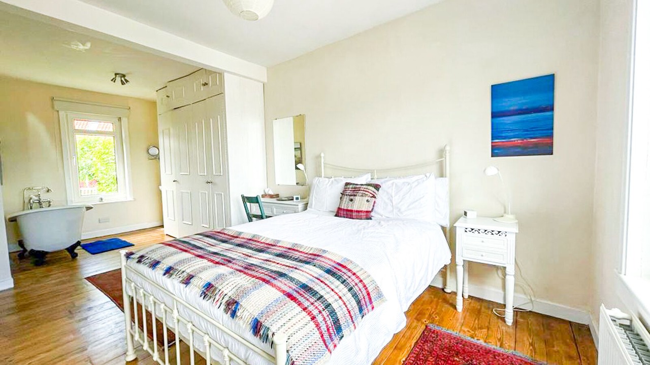 Photo of Bedroom in North Berwick