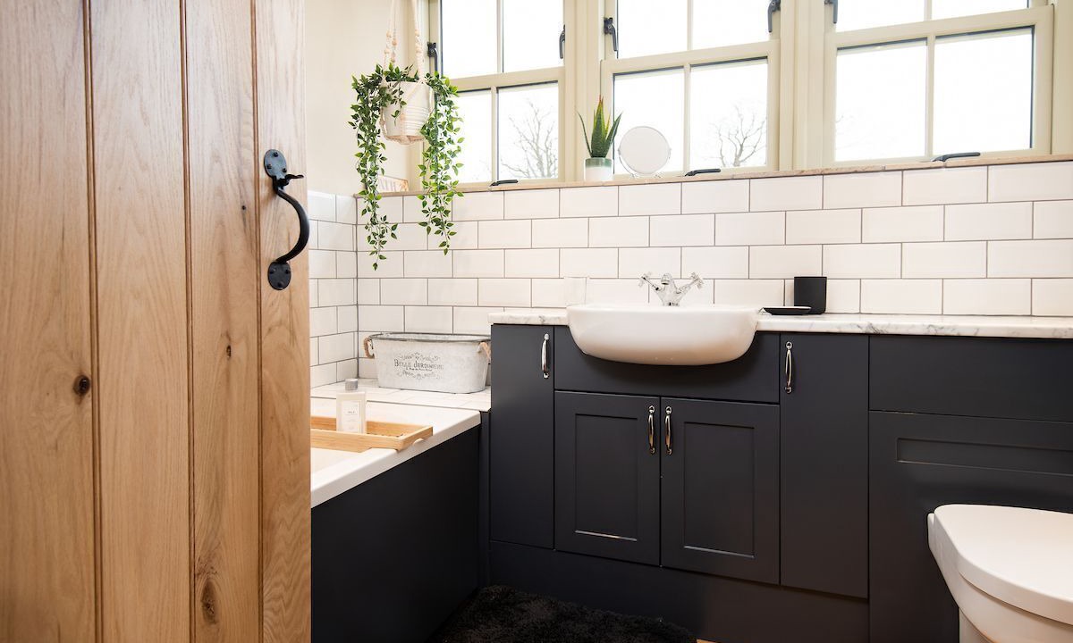 Photo of Bathroom in Edrom
