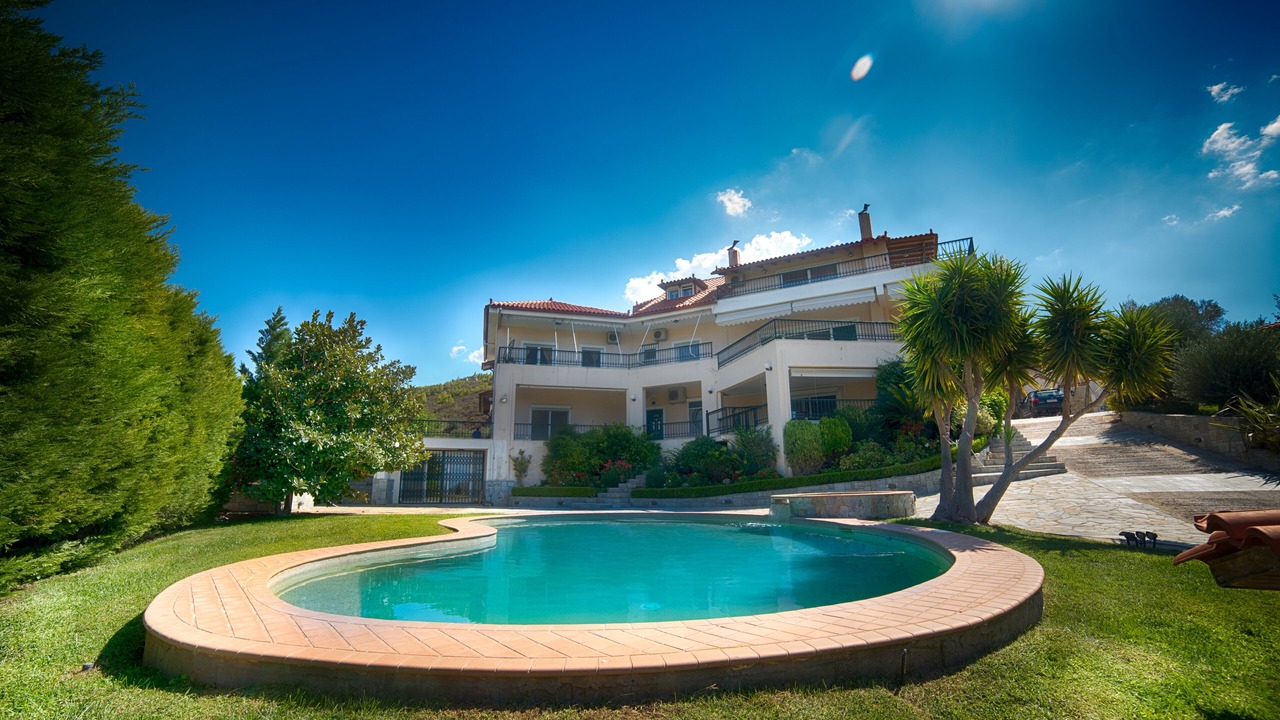 Photo of Outdoor in Limni Vouliagmenis