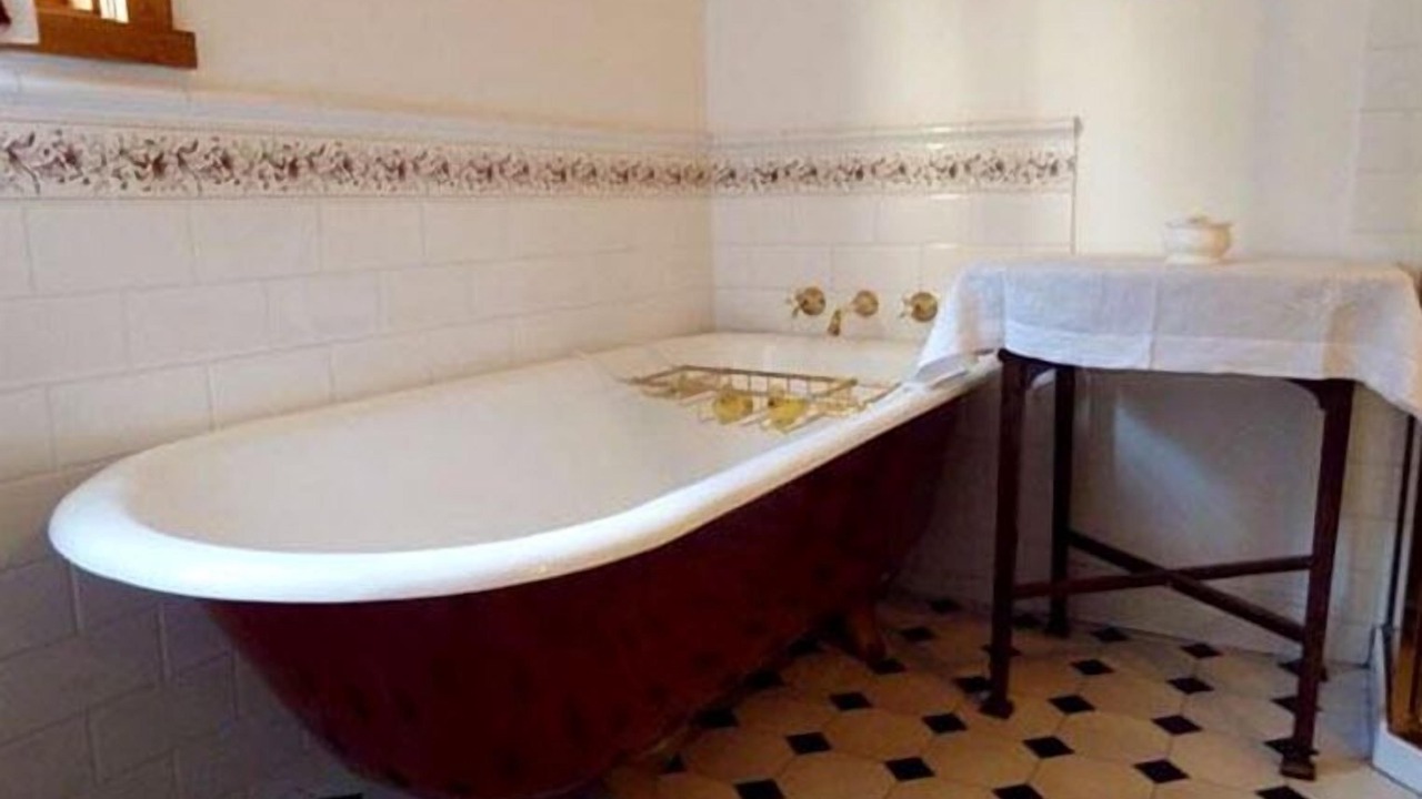 Photo of Bathroom in Burnie